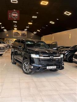 تويوتا لاندكروزر